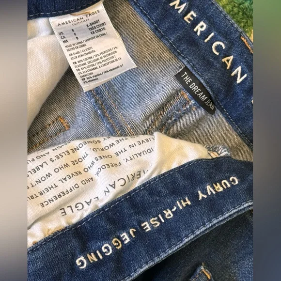 American Eagle, The Dream Jean, curvy hi-rise jegging, size 8 x-short - Picture 5 of 5